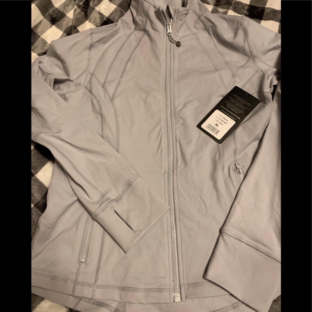 NWT 90 degree active jacket SZ XL GREY